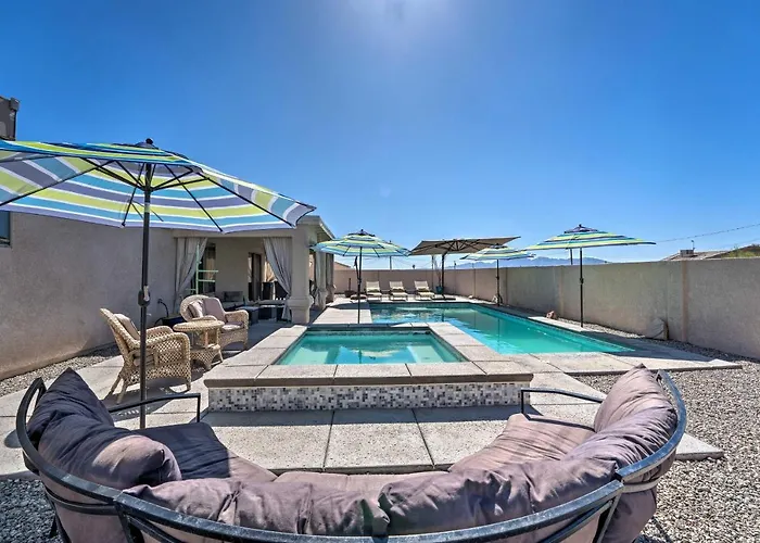 Havasu House: Grill & Ev Charger Hébergement de vacances Lake Havasu City
