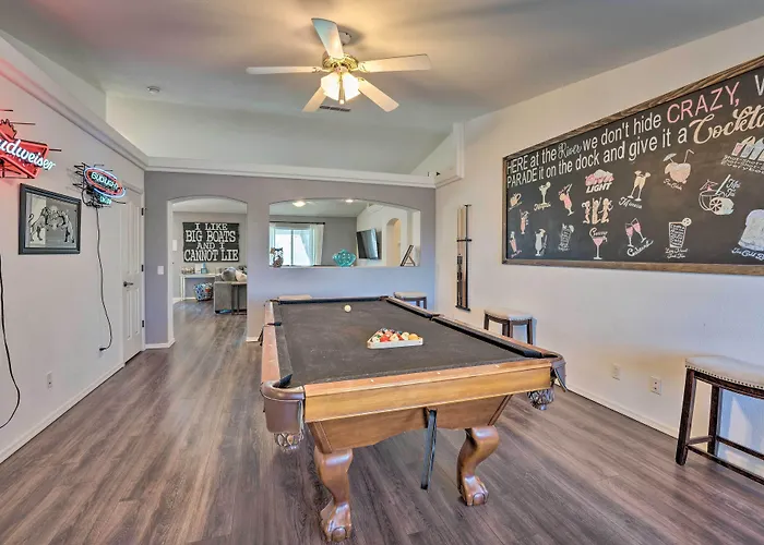 Havasu House: Grill & Ev Charger Holiday home *