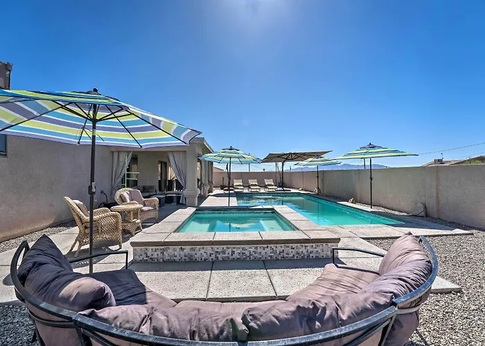 Havasu House: Grill & Ev Charger *