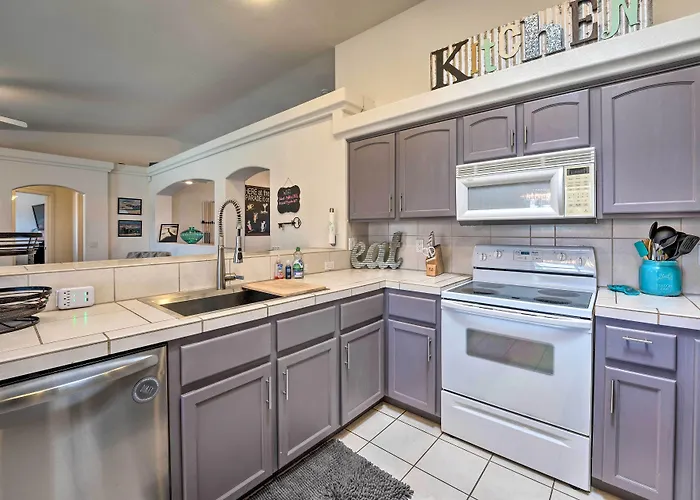 Holiday home Havasu House: Grill & Ev Charger *